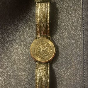 Buckle watch